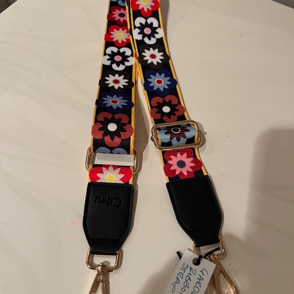 PURSE STRAP - CTHRU RIBBON CANVAS GARDEN PARTY FLOWER DESIGN  NEVER WORN - Picture 3 of 3